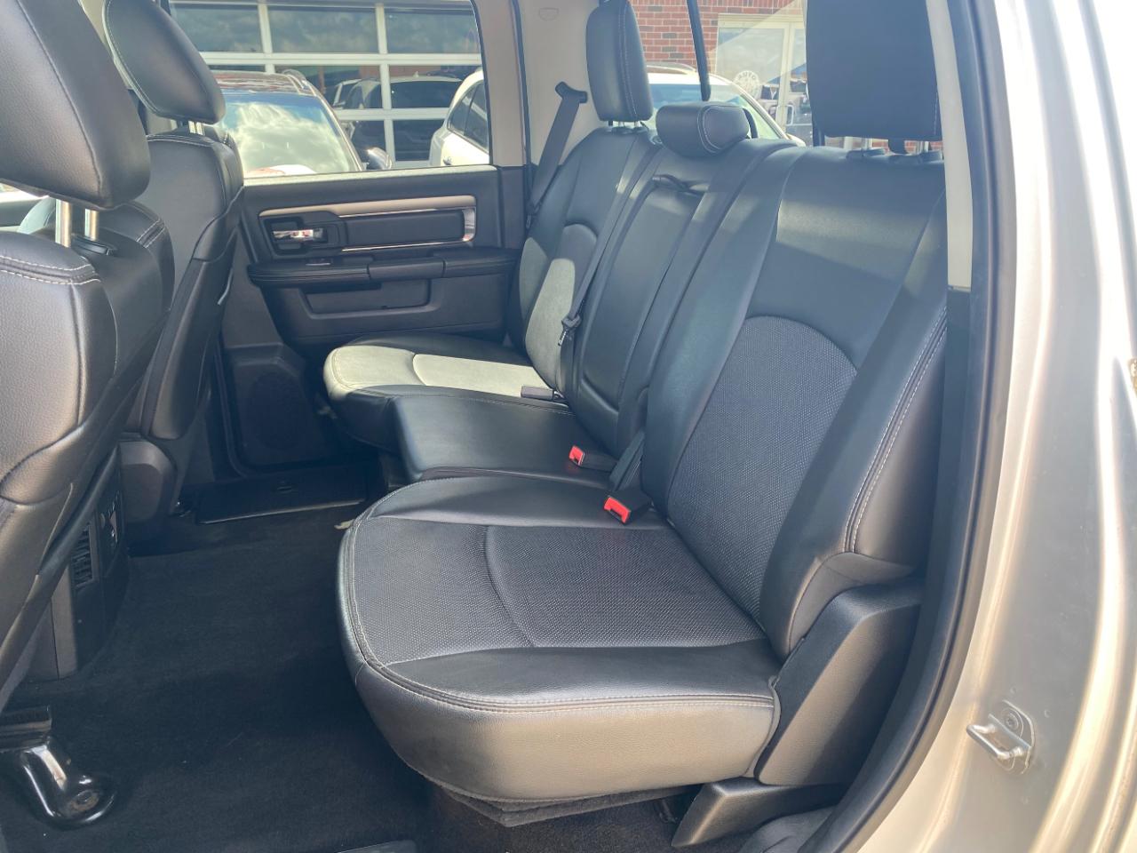 RAM 1500 4WD Crew Cab 149" Sport 2014