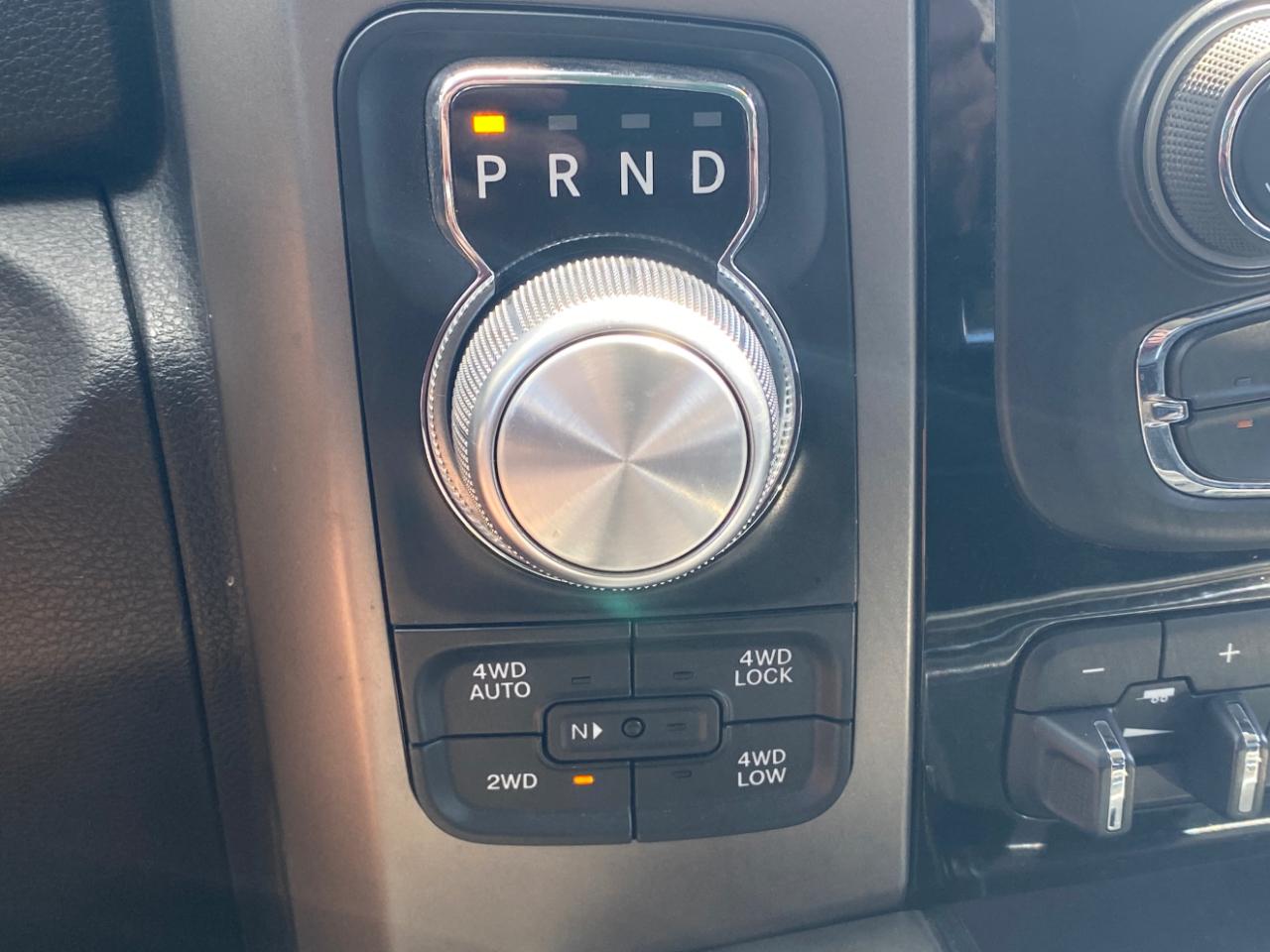 RAM 1500 4WD Crew Cab 149" Sport 2014