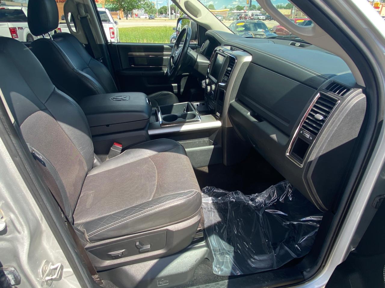 RAM 1500 4WD Crew Cab 149" Sport 2014