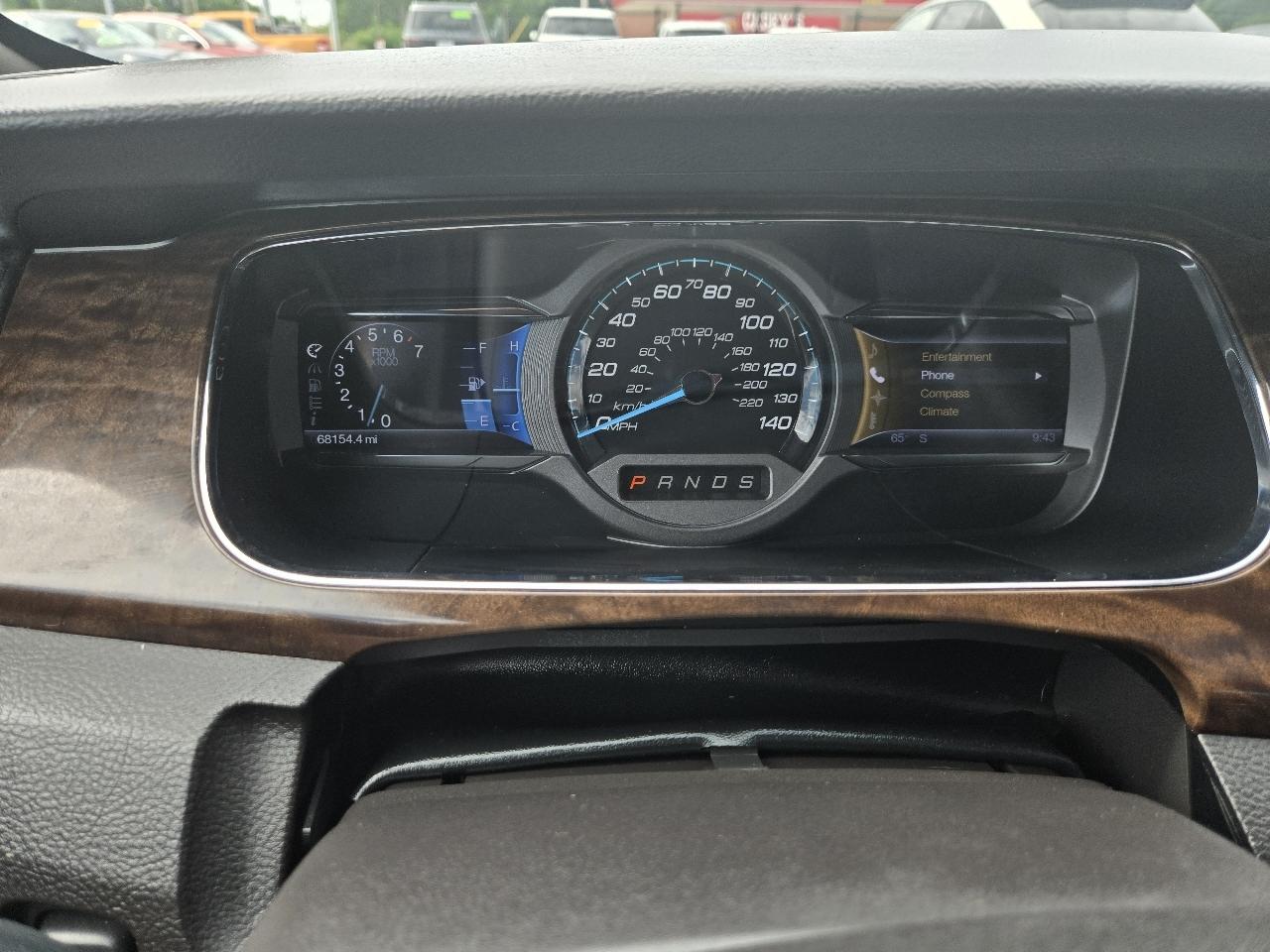 Ford Taurus 4dr Sdn Limited FWD 2013