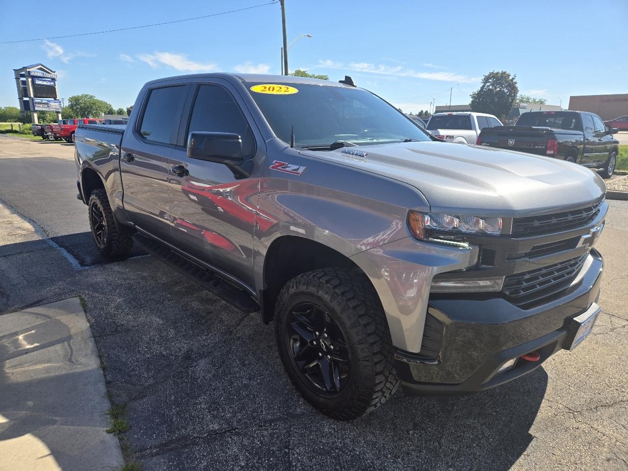 Chevrolet Silverado 1500 LTD 4WD Crew Cab 147" LT Trail Boss 2022