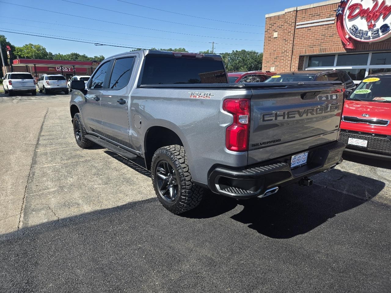 Chevrolet Silverado 1500 LTD 4WD Crew Cab 147" LT Trail Boss 2022