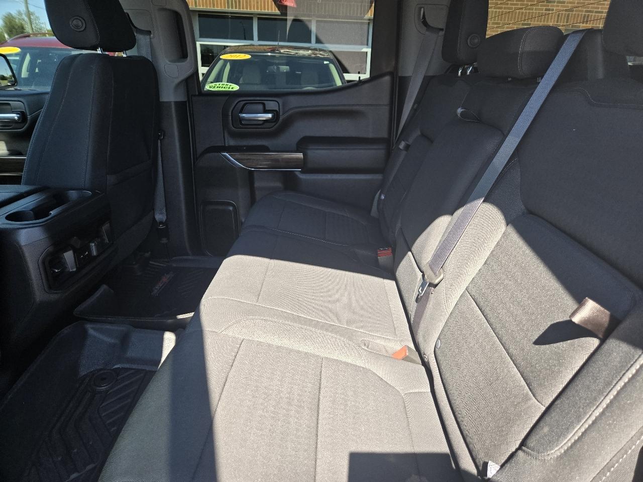 Chevrolet Silverado 1500 LTD 4WD Crew Cab 147" LT Trail Boss 2022