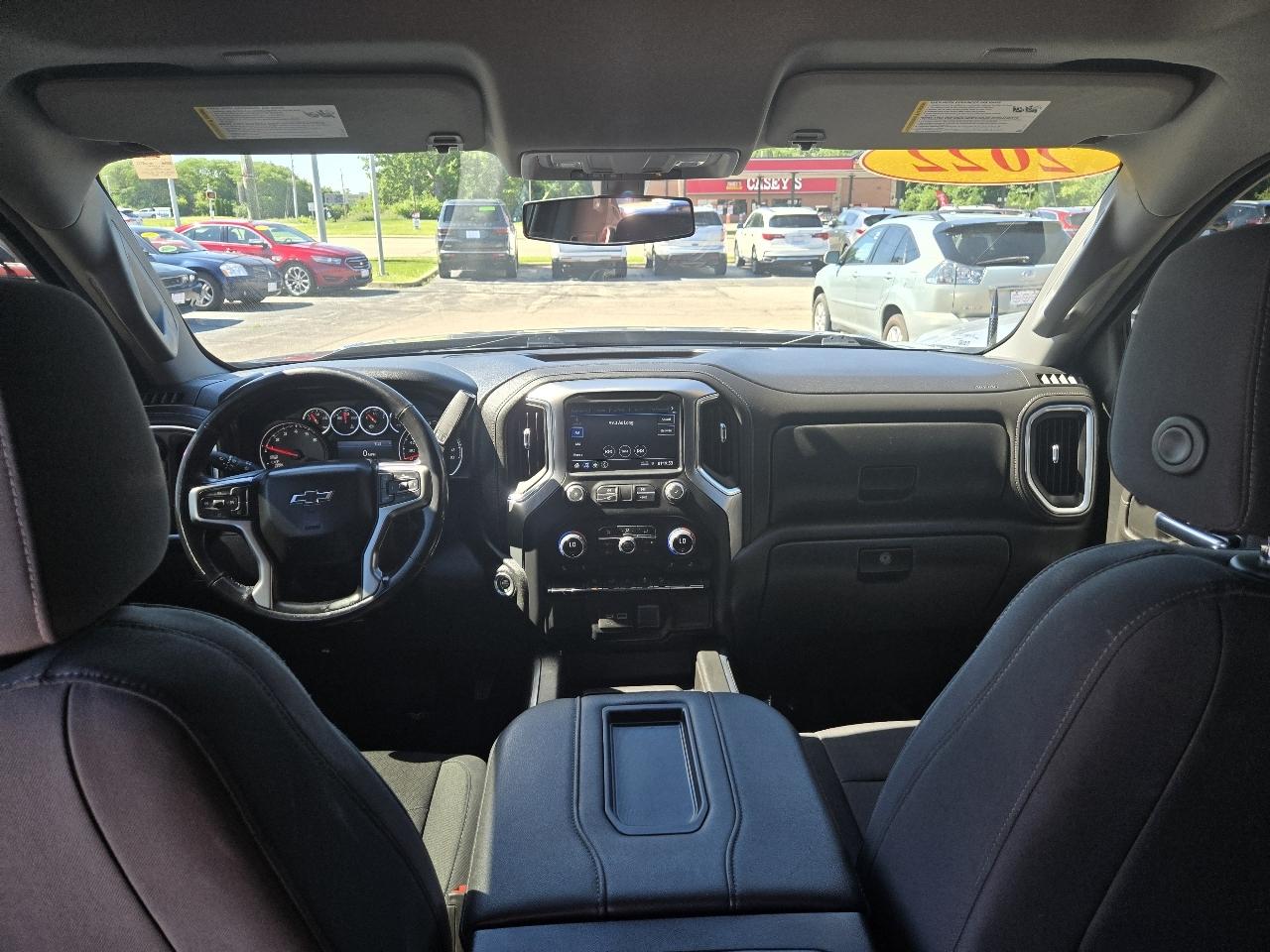 Chevrolet Silverado 1500 LTD 4WD Crew Cab 147" LT Trail Boss 2022