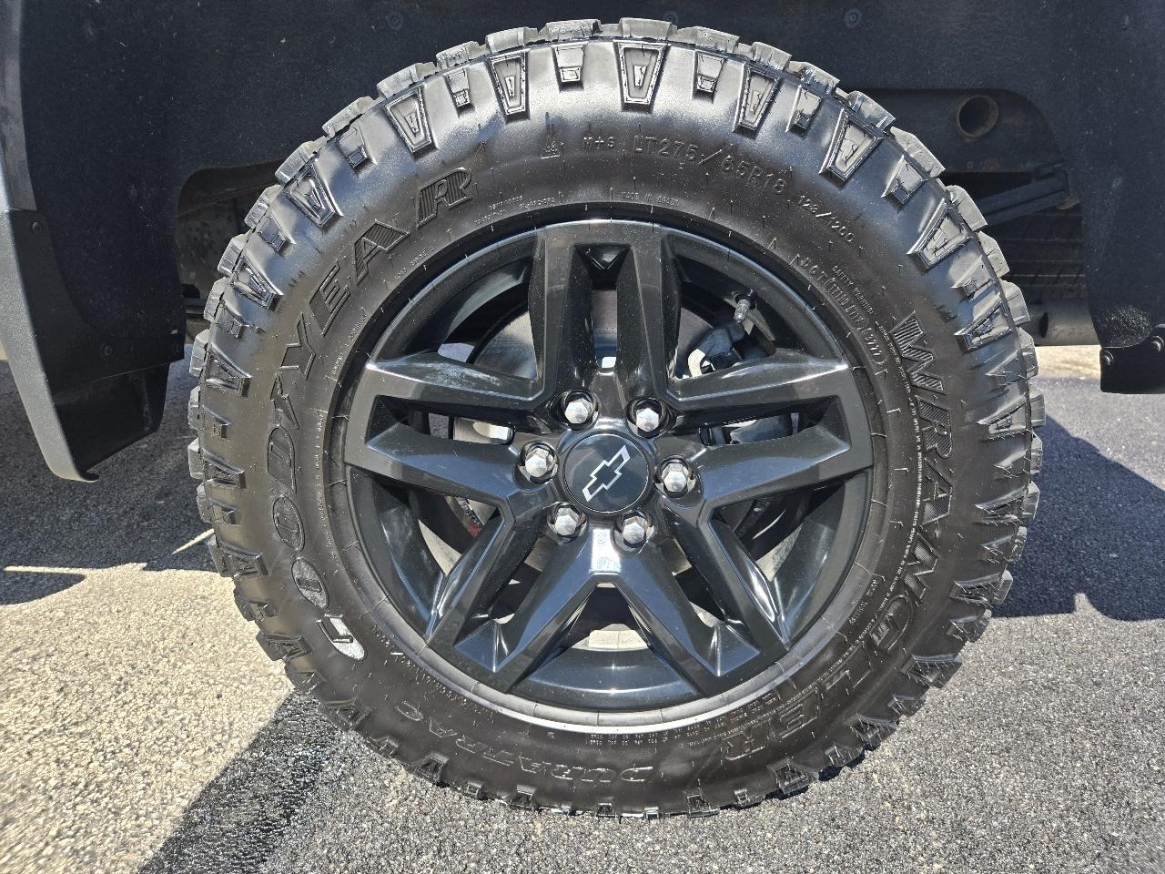 Chevrolet Silverado 1500 LTD 4WD Crew Cab 147" LT Trail Boss 2022