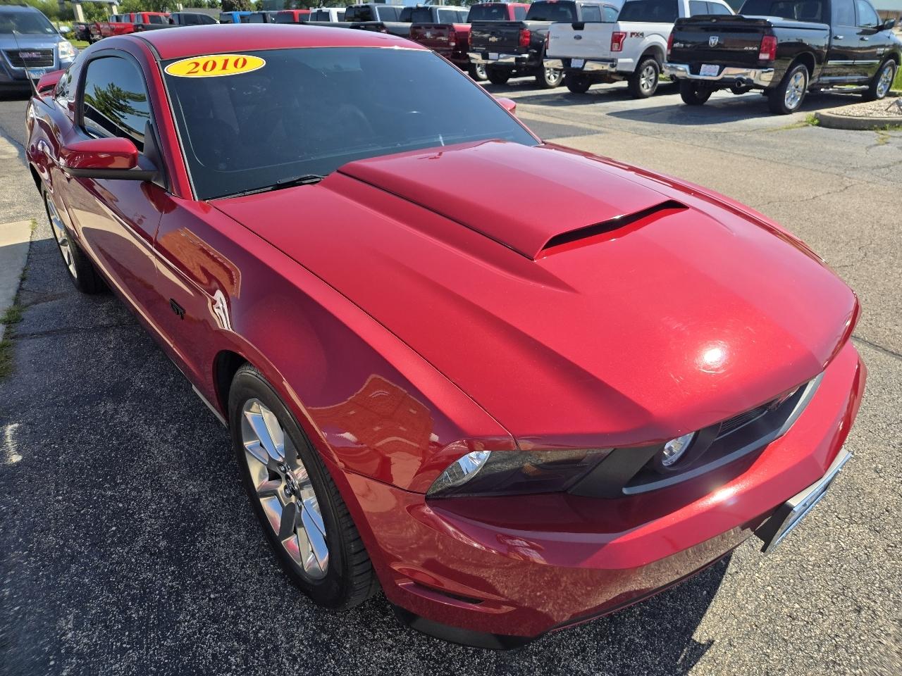 Ford Mustang 2dr Cpe GT 2010