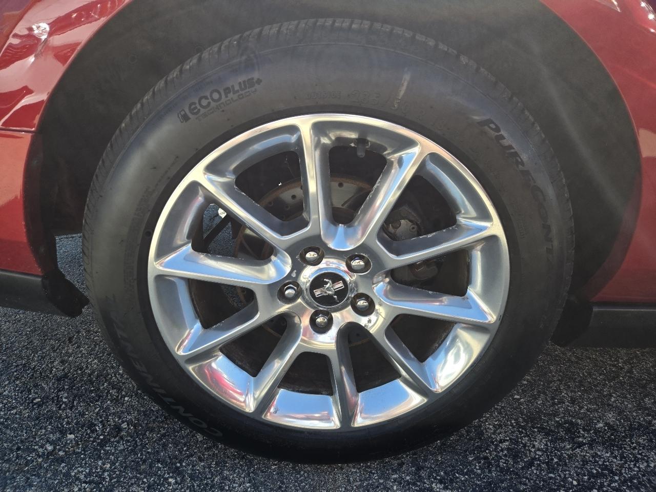 Ford Mustang 2dr Cpe GT 2010