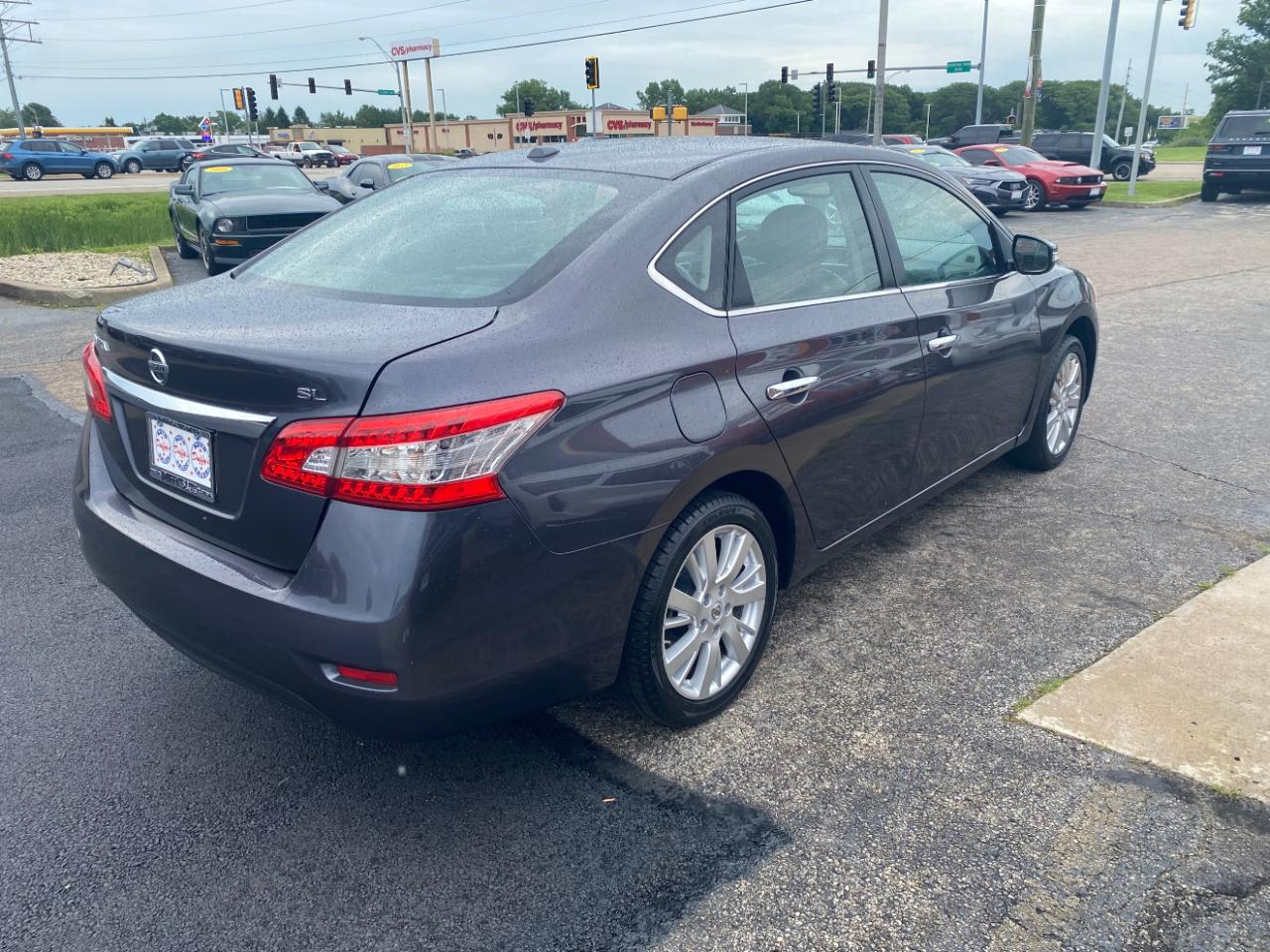 Nissan Sentra 4dr Sdn I4 CVT SL 2015