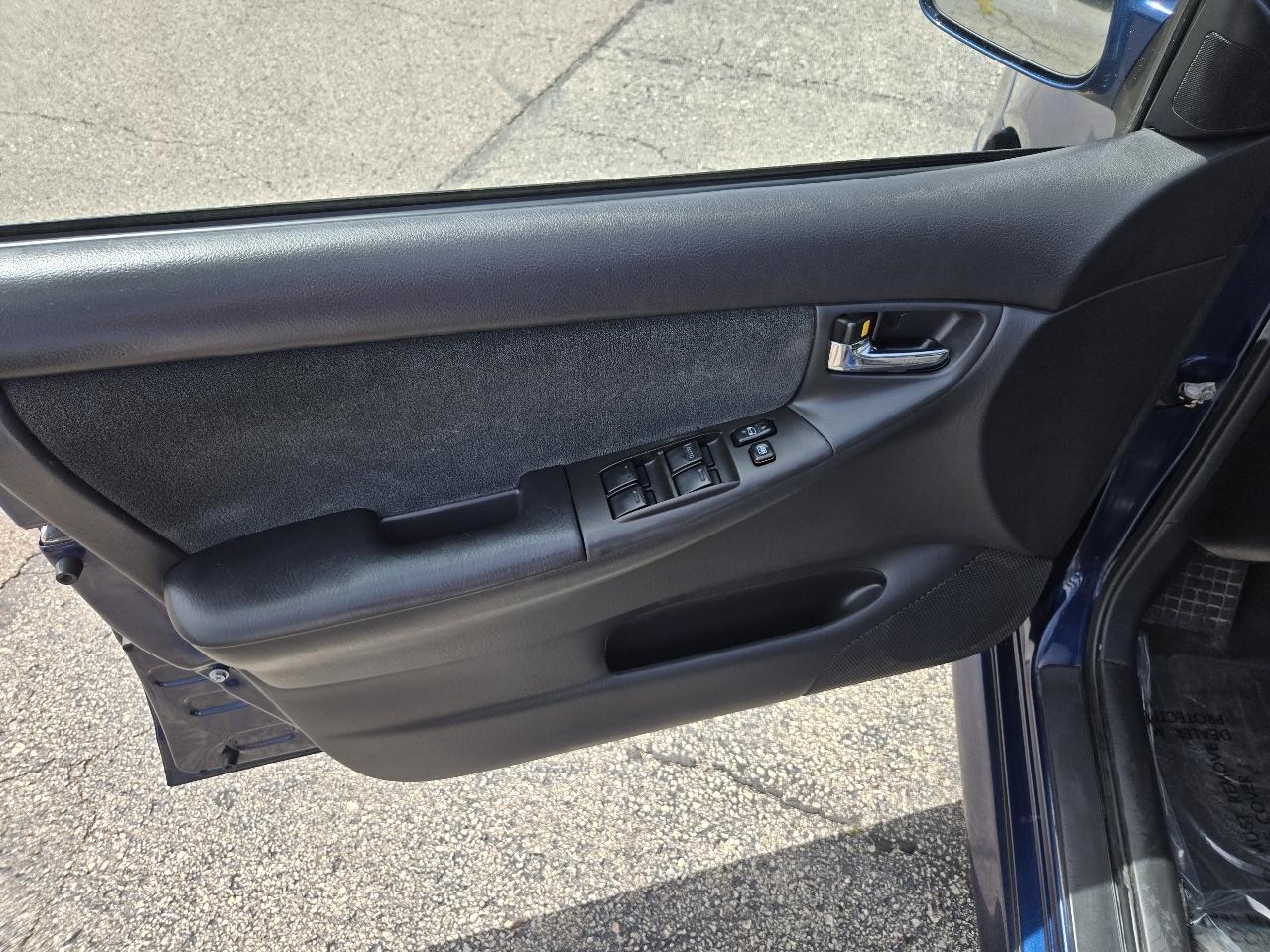 Toyota Corolla 4dr Sdn Auto S (Natl) 2008