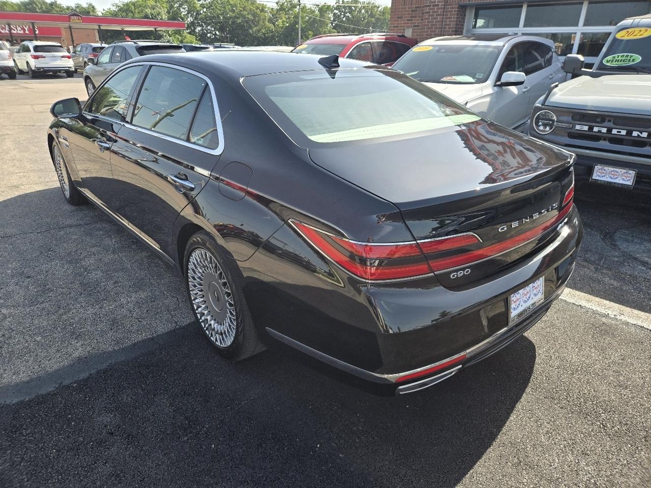 Genesis G90 5.0L Ultimate AWD 2021