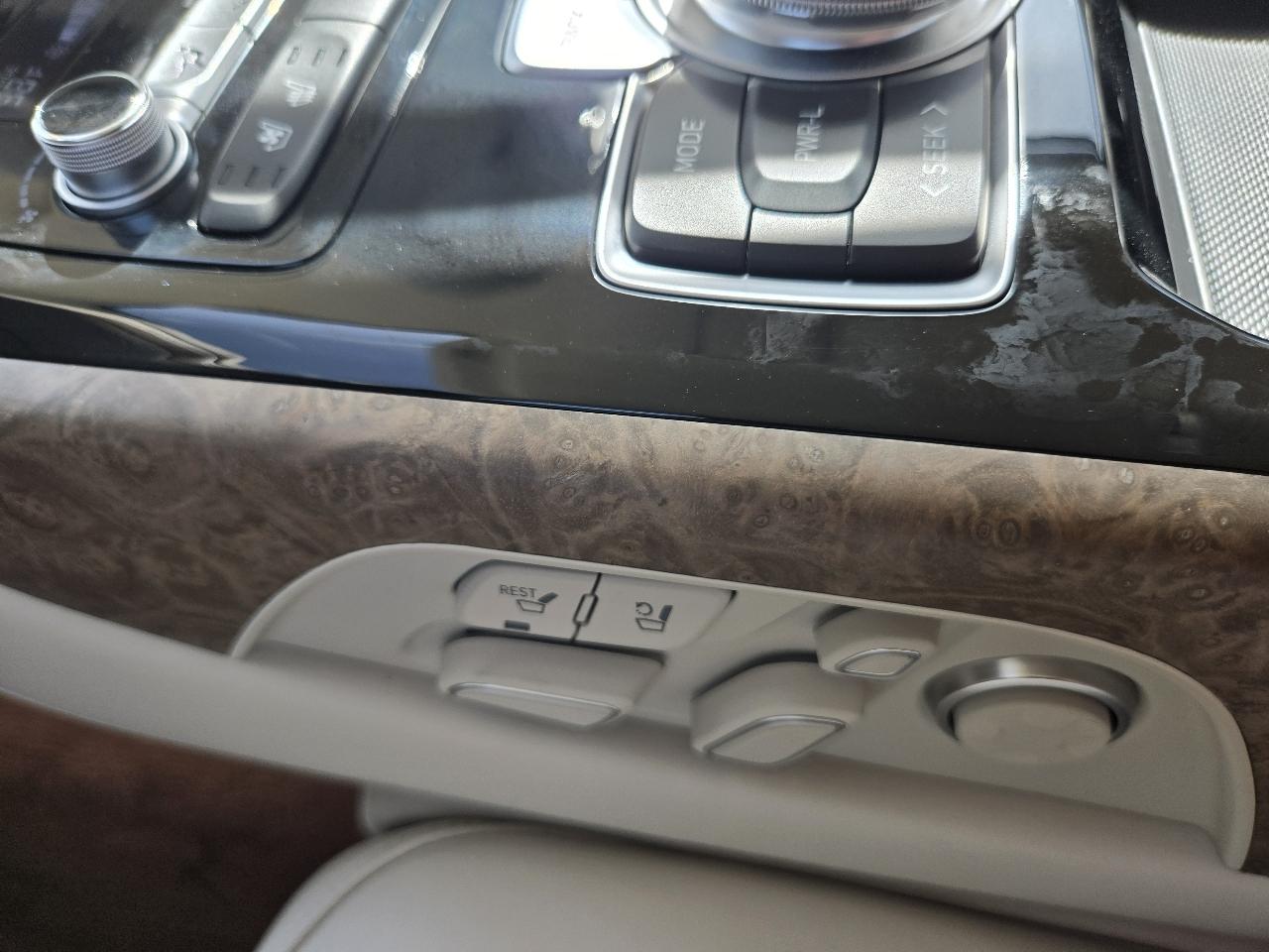 Genesis G90 5.0L Ultimate AWD 2021