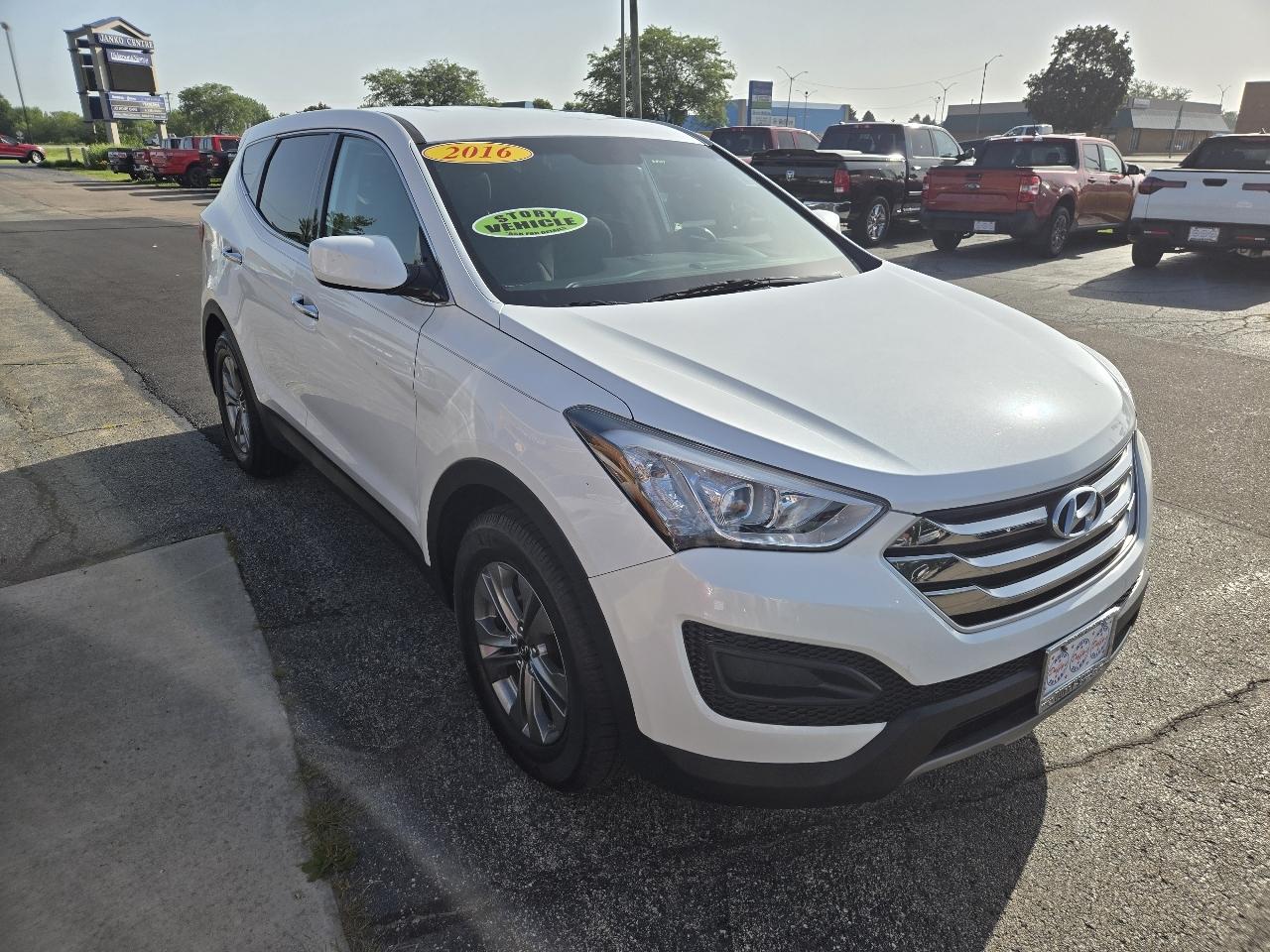 Hyundai Santa Fe Sport FWD 4dr 2.4 2016