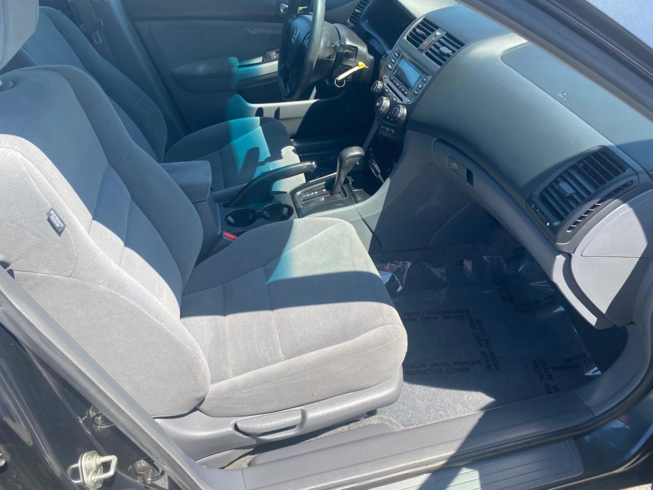 Honda Accord Sdn LX SE AT 2006