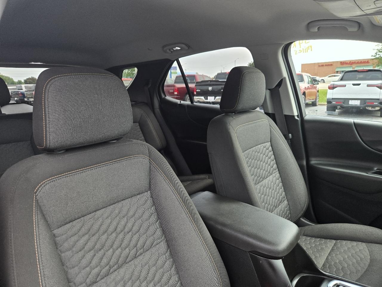 Chevrolet Equinox AWD 4dr LT w/1LT 2019