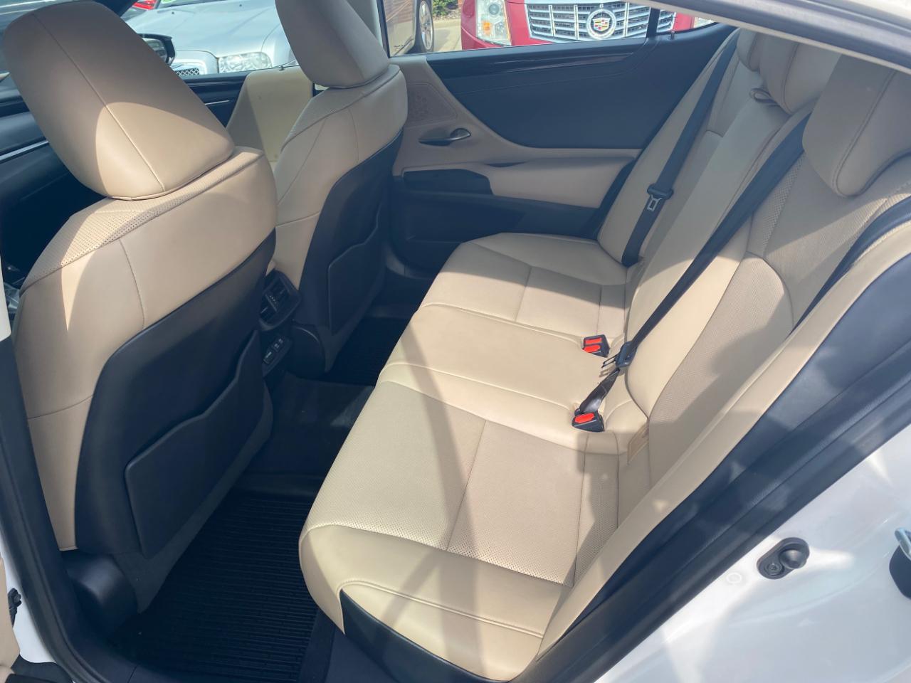 Lexus ES ES 350 FWD 2020