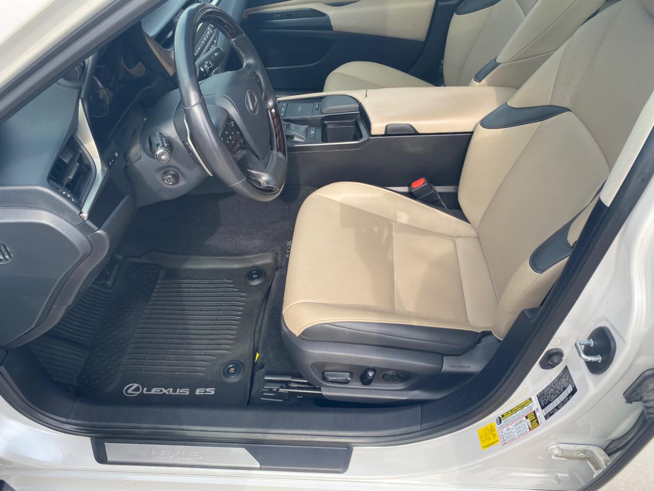 Lexus ES ES 350 FWD 2020
