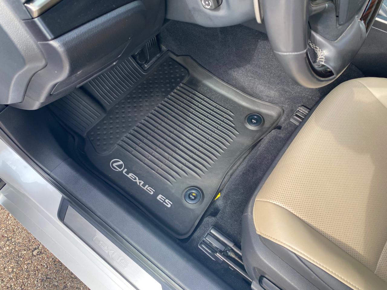 Lexus ES ES 350 FWD 2020