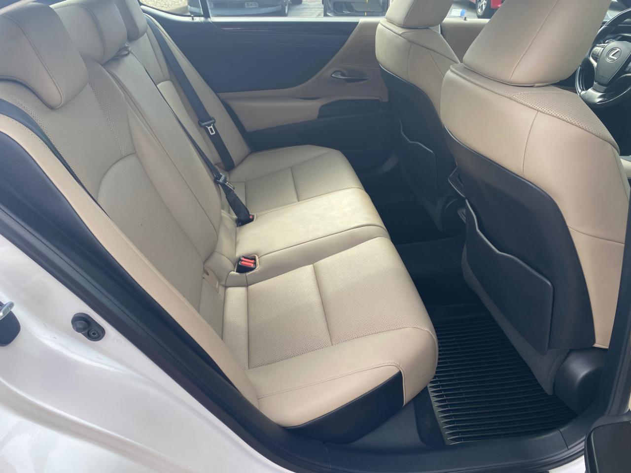 Lexus ES ES 350 FWD 2020