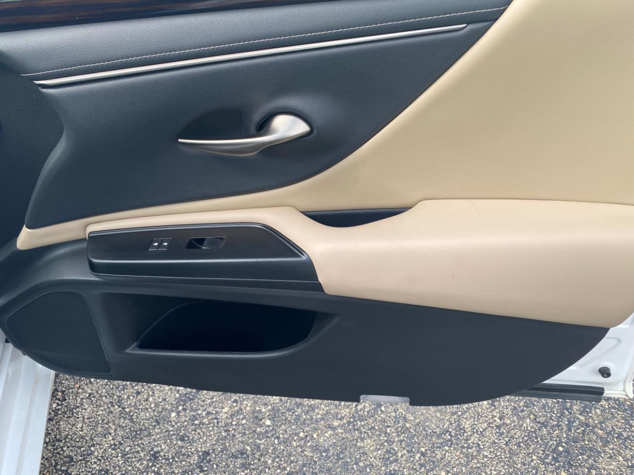 Lexus ES ES 350 FWD 2020