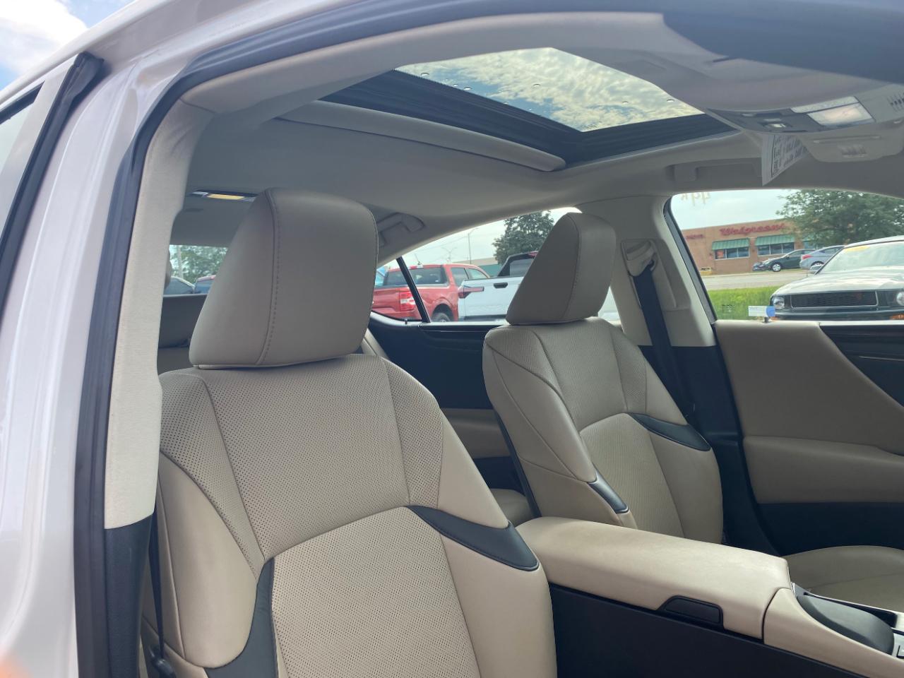 Lexus ES ES 350 FWD 2020