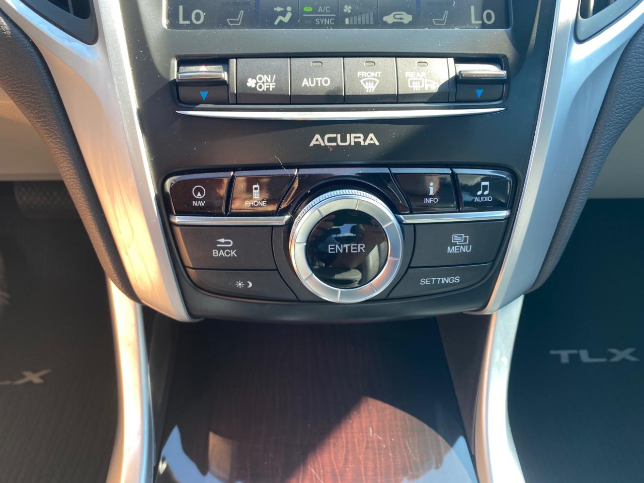 Acura TLX FWD V6 w/Technology Pkg 2017