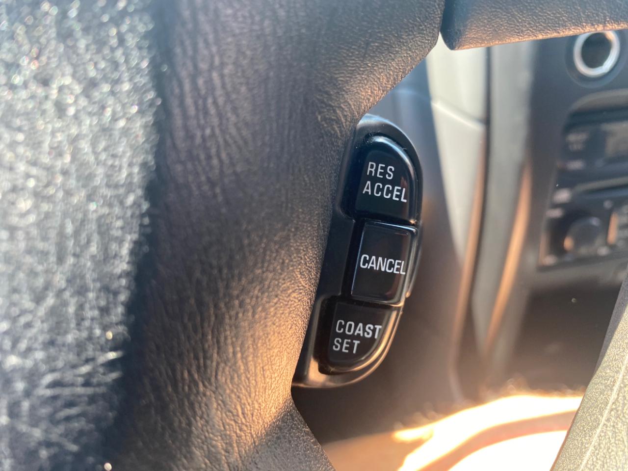 Nissan Xterra 4dr XE 4WD V6 Auto 2003