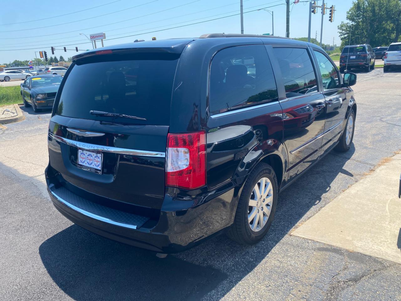 Chrysler Town & Country 4dr Wgn Touring 2014