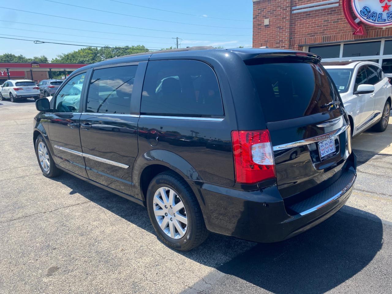 Chrysler Town & Country 4dr Wgn Touring 2014