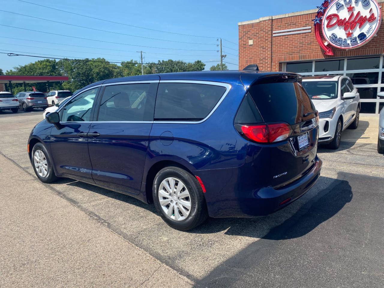 Chrysler Pacifica L FWD 2018