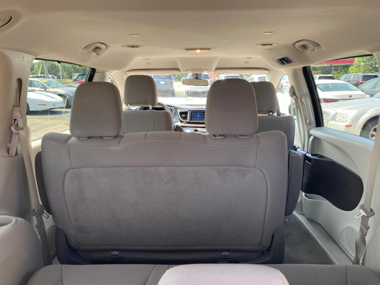 Chrysler Pacifica L FWD 2018