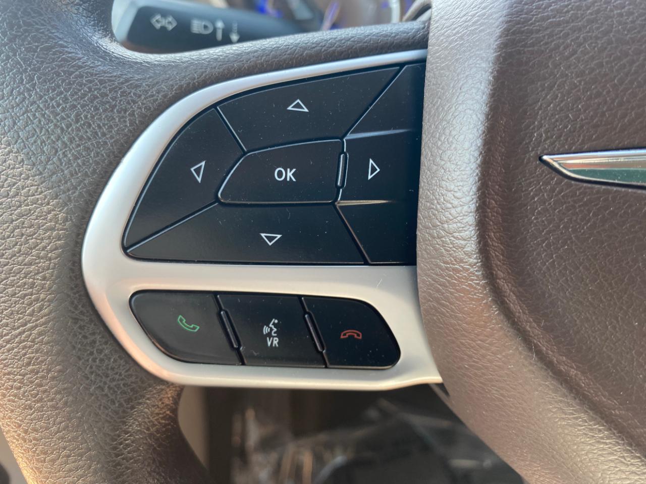 Chrysler Pacifica L FWD 2018