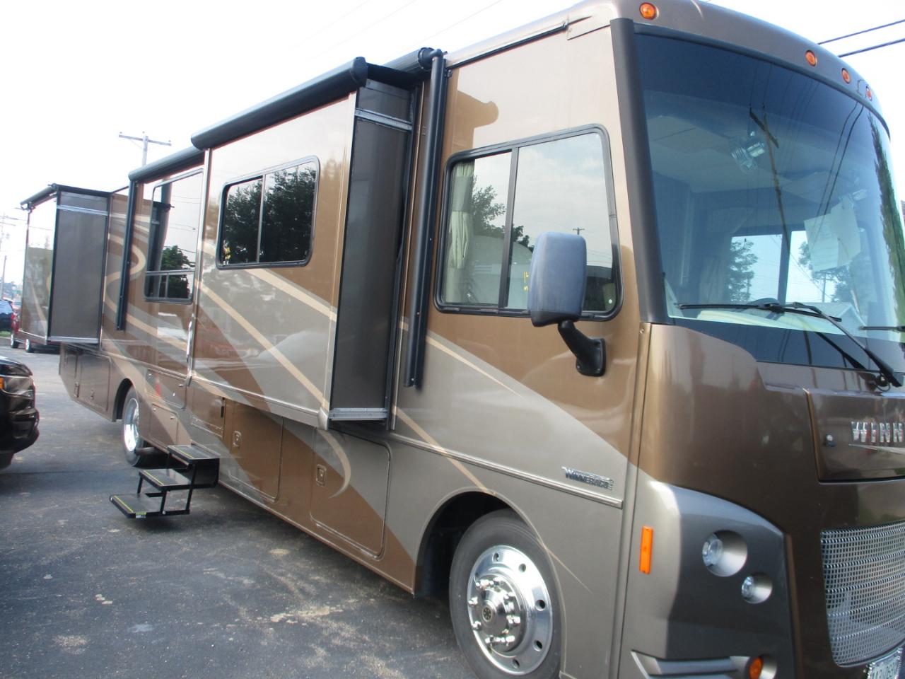 Ford Super Duty F-53 Motorhome Stripped Chassis 242" DRW 2015