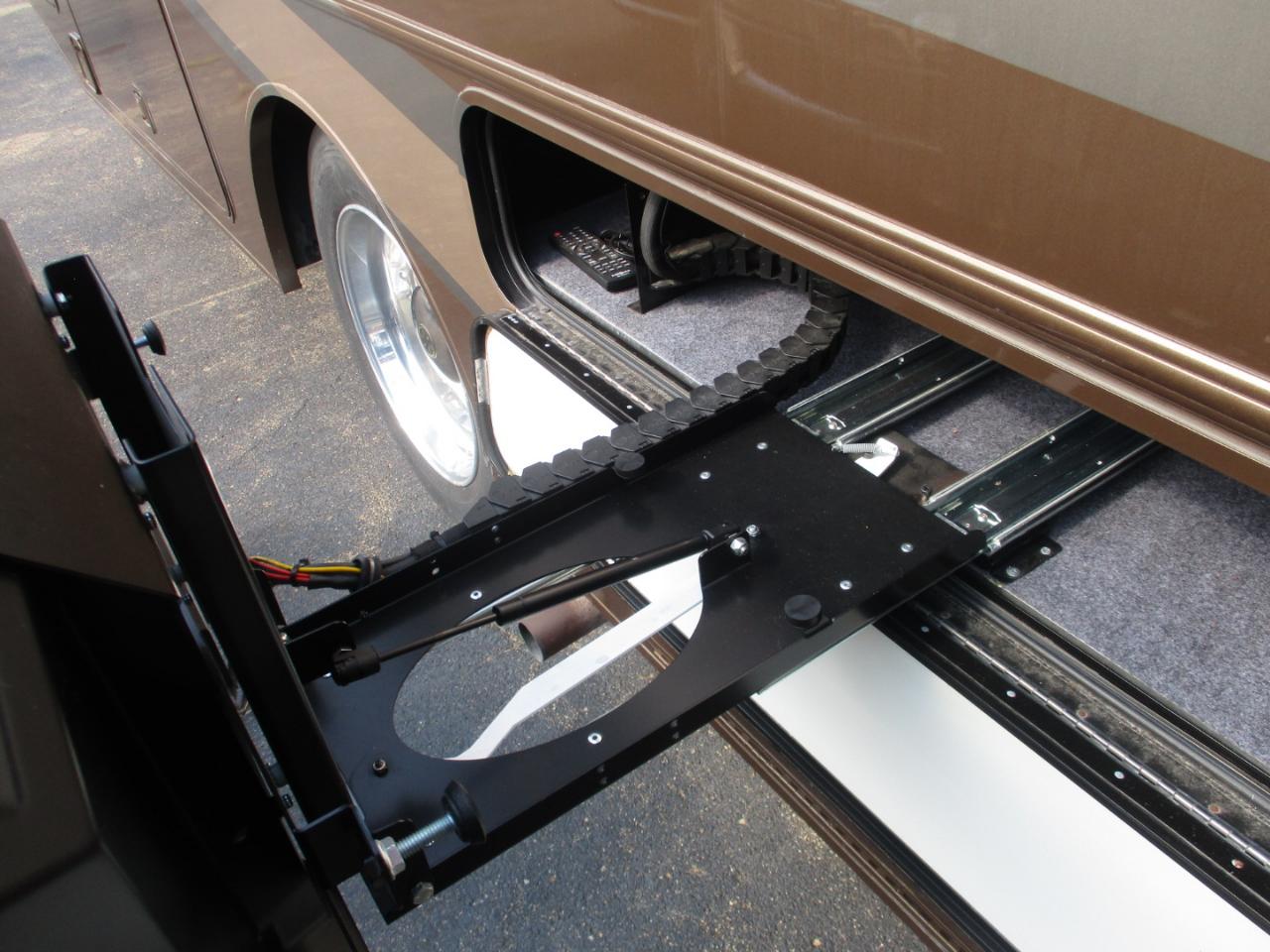 Ford Super Duty F-53 Motorhome Stripped Chassis 242" DRW 2015
