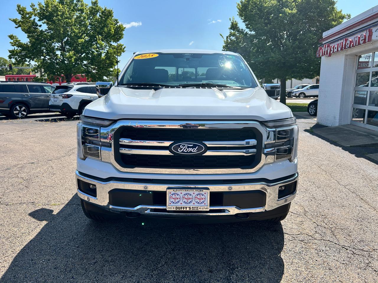 Ford F-150 Lariat 4WD SuperCrew 5.5' Box 2025