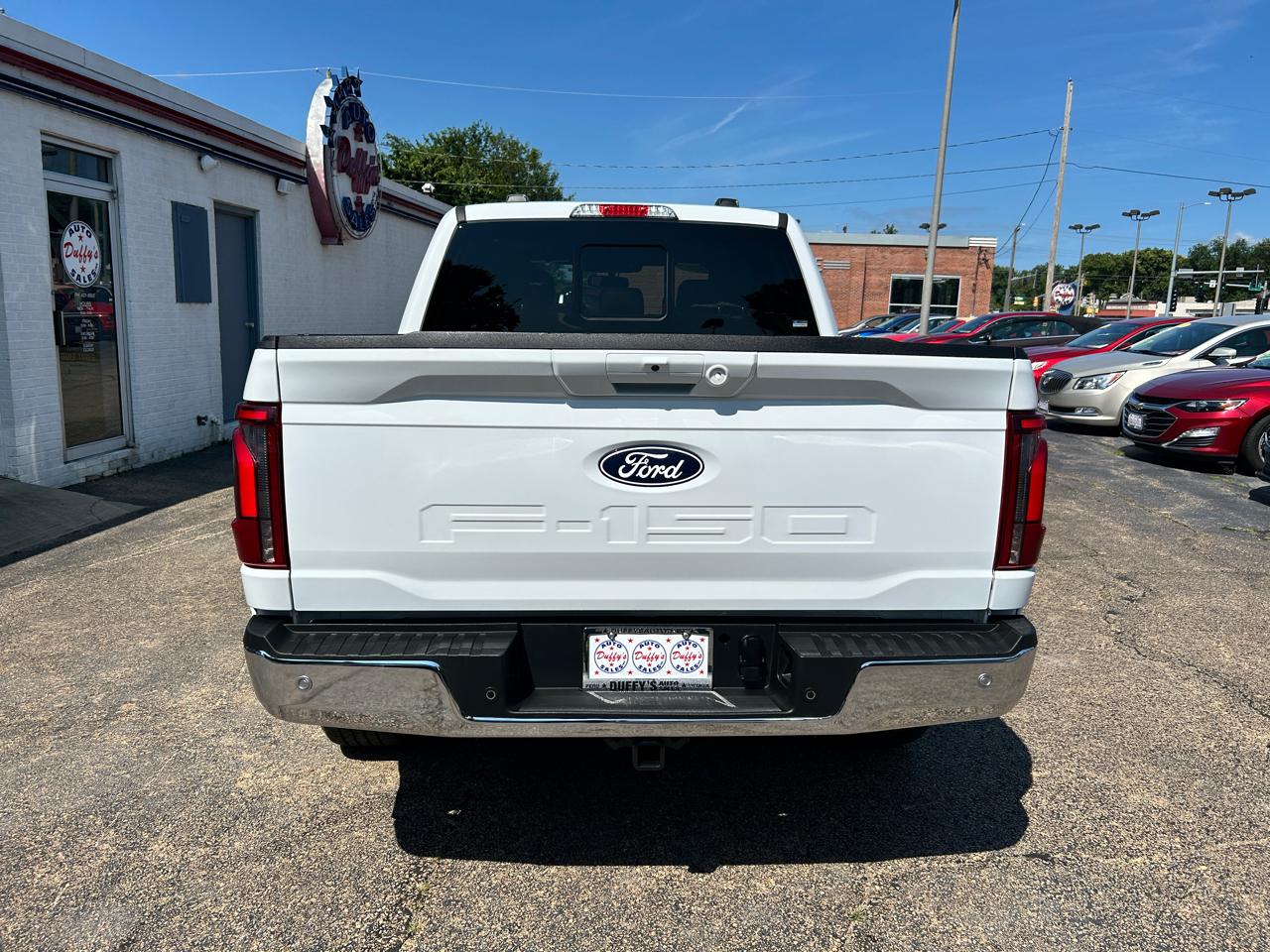 Ford F-150 Lariat 4WD SuperCrew 5.5' Box 2025