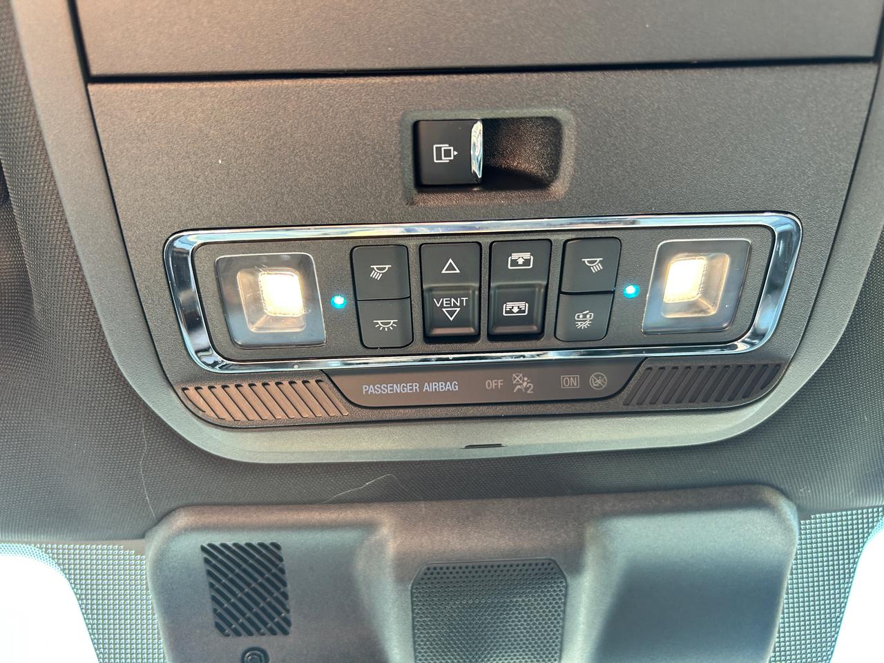 Ford F-150 Lariat 4WD SuperCrew 5.5' Box 2025
