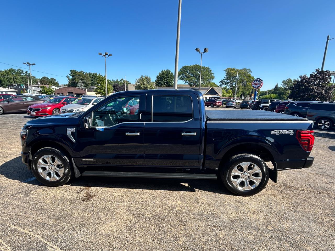 Ford F-150 Platinum 4WD SuperCrew 5.5' Box 2026