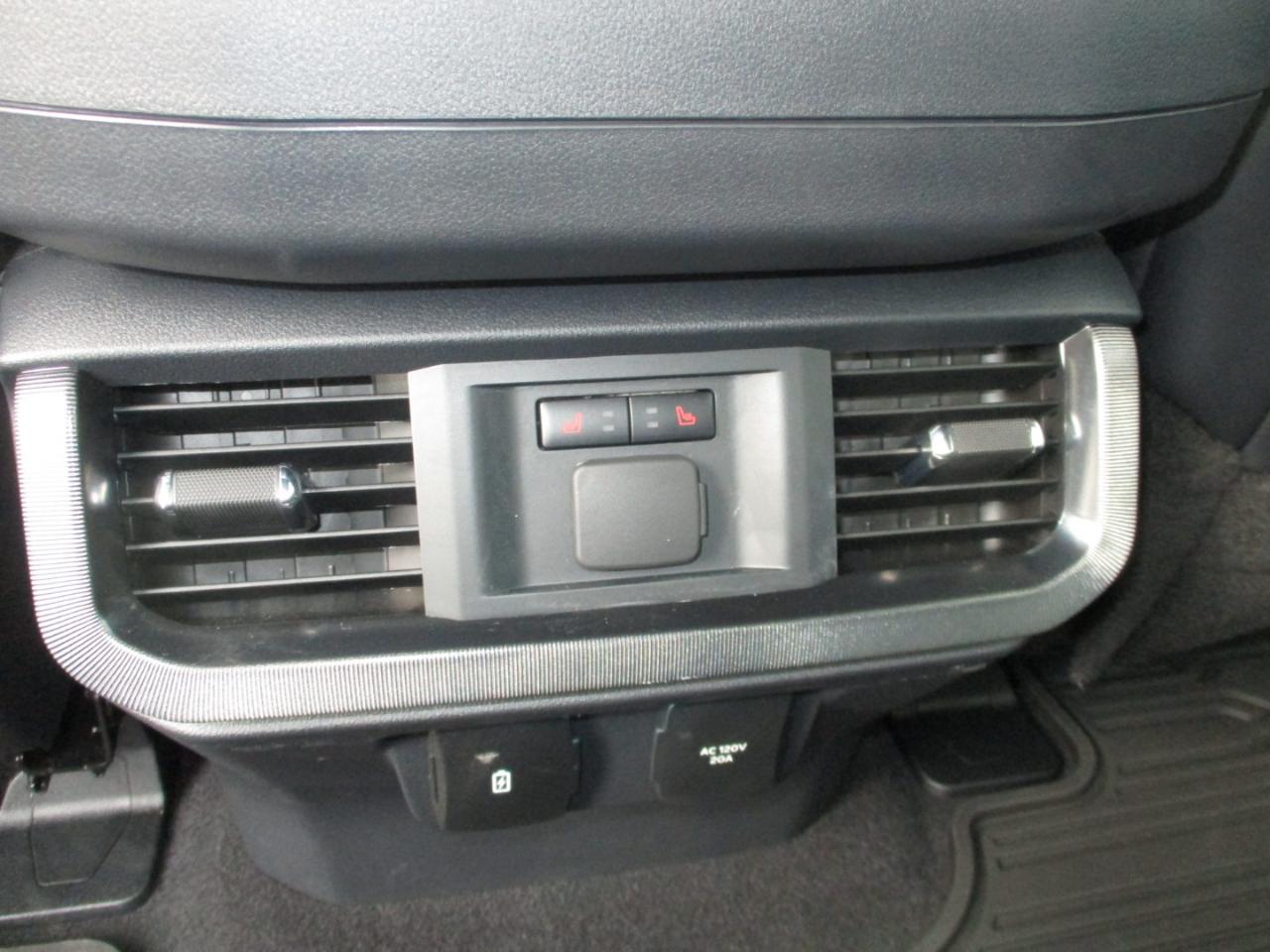 Ford F-150 Platinum 4WD SuperCrew 5.5' Box 2026