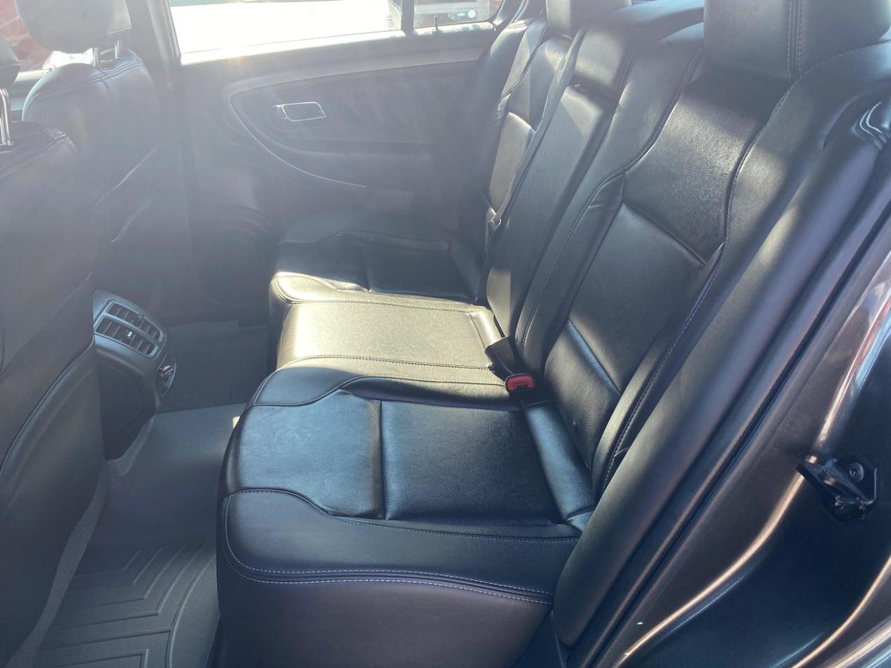 Ford Taurus SEL FWD 2019