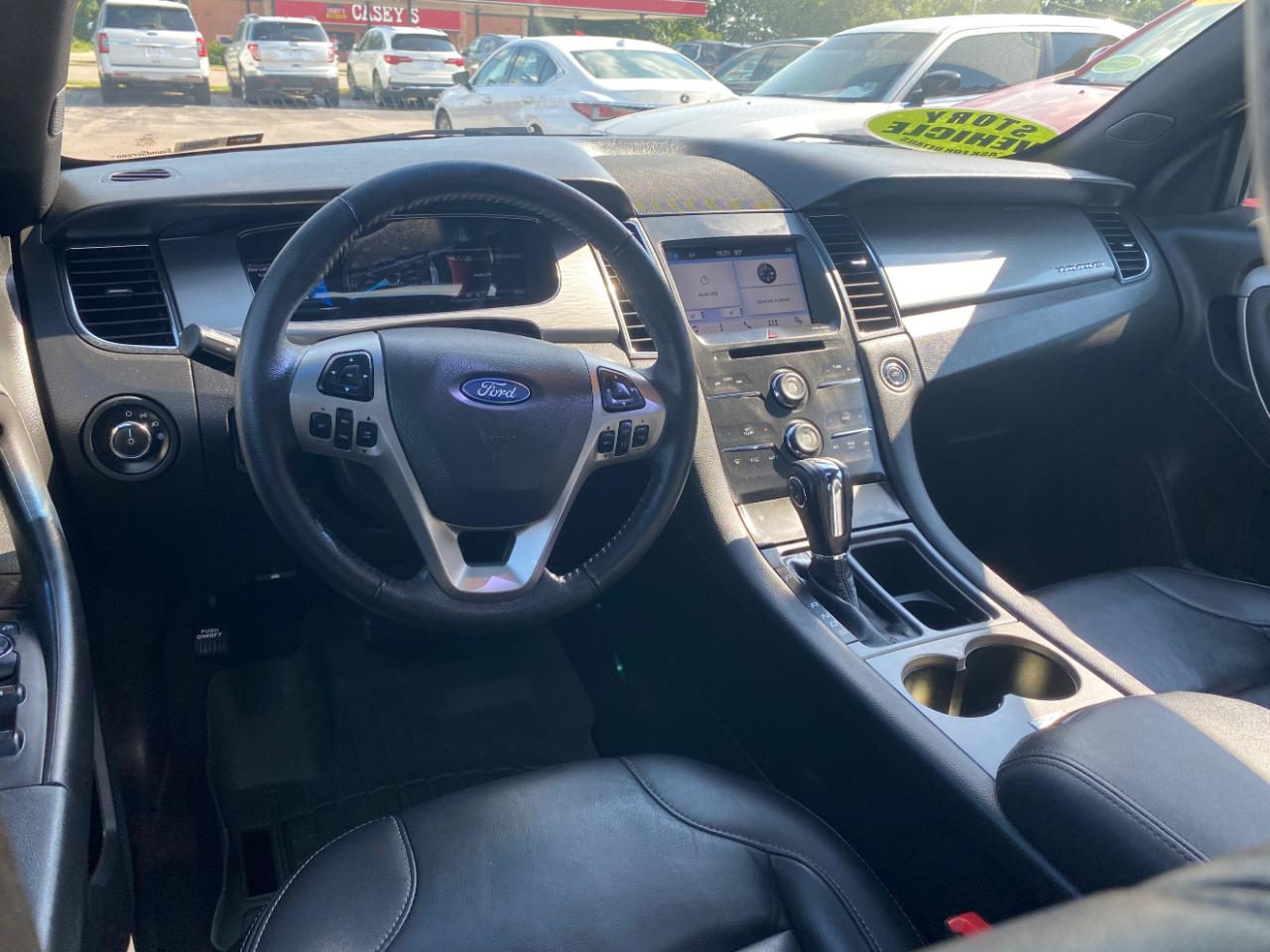 Ford Taurus SEL FWD 2019