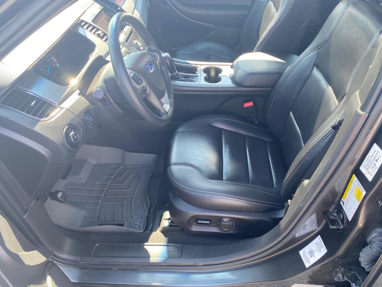 Ford Taurus SEL FWD 2019