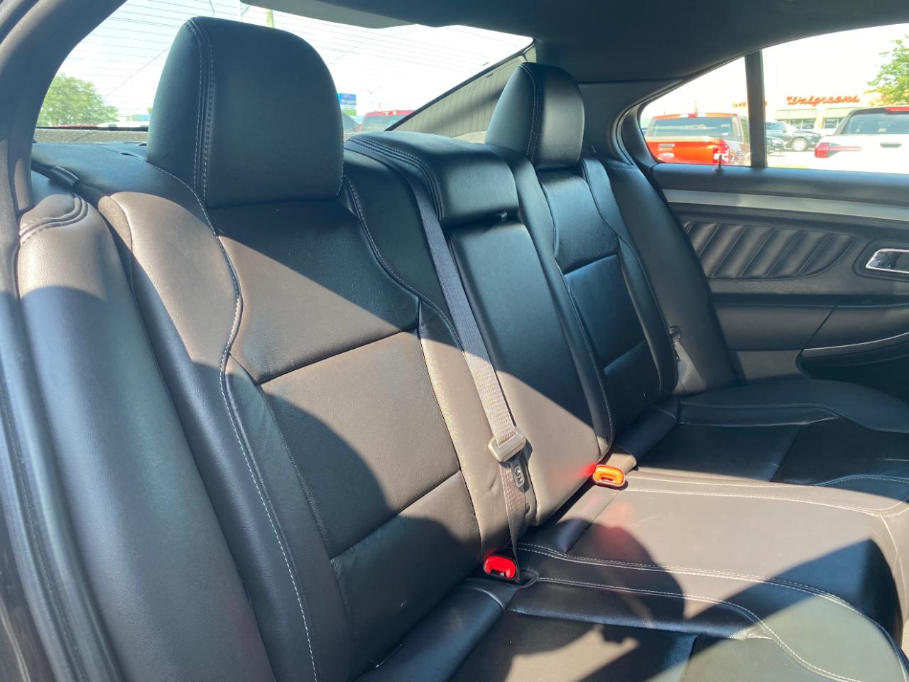 Ford Taurus SEL FWD 2019