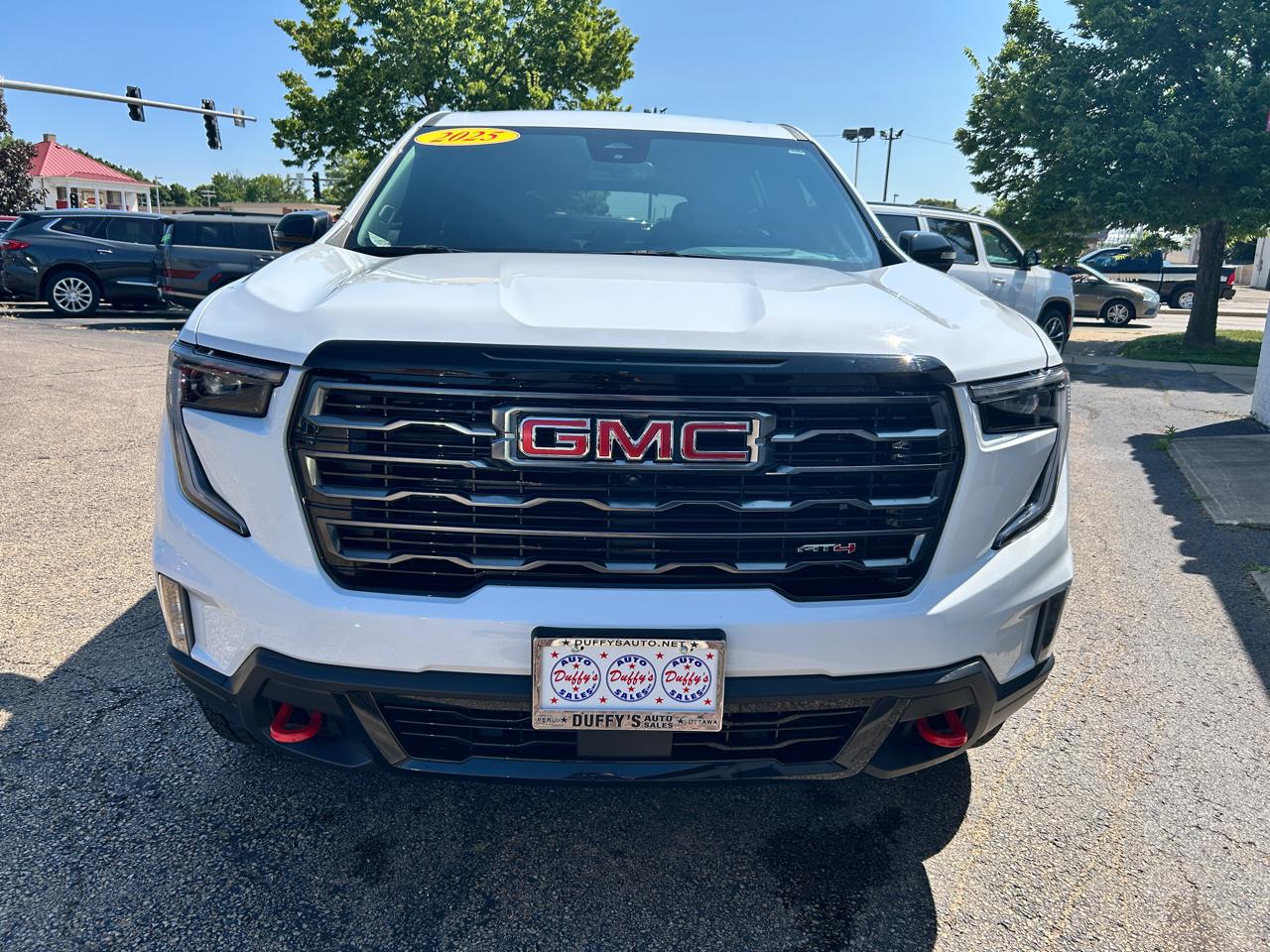 GMC Acadia AWD 4dr AT4 2025