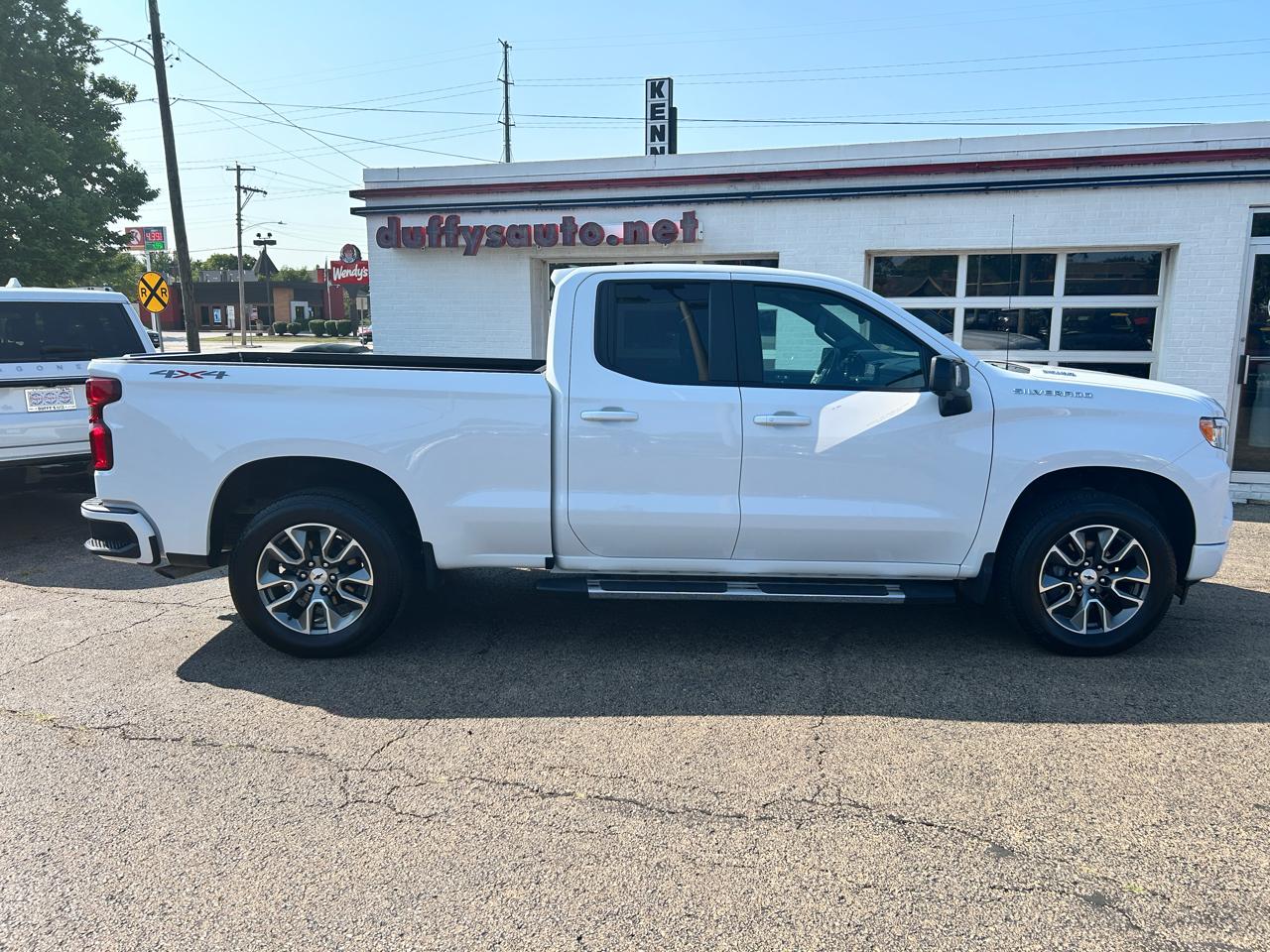 Chevrolet Silverado 1500 4WD Double Cab 147" RST 2024