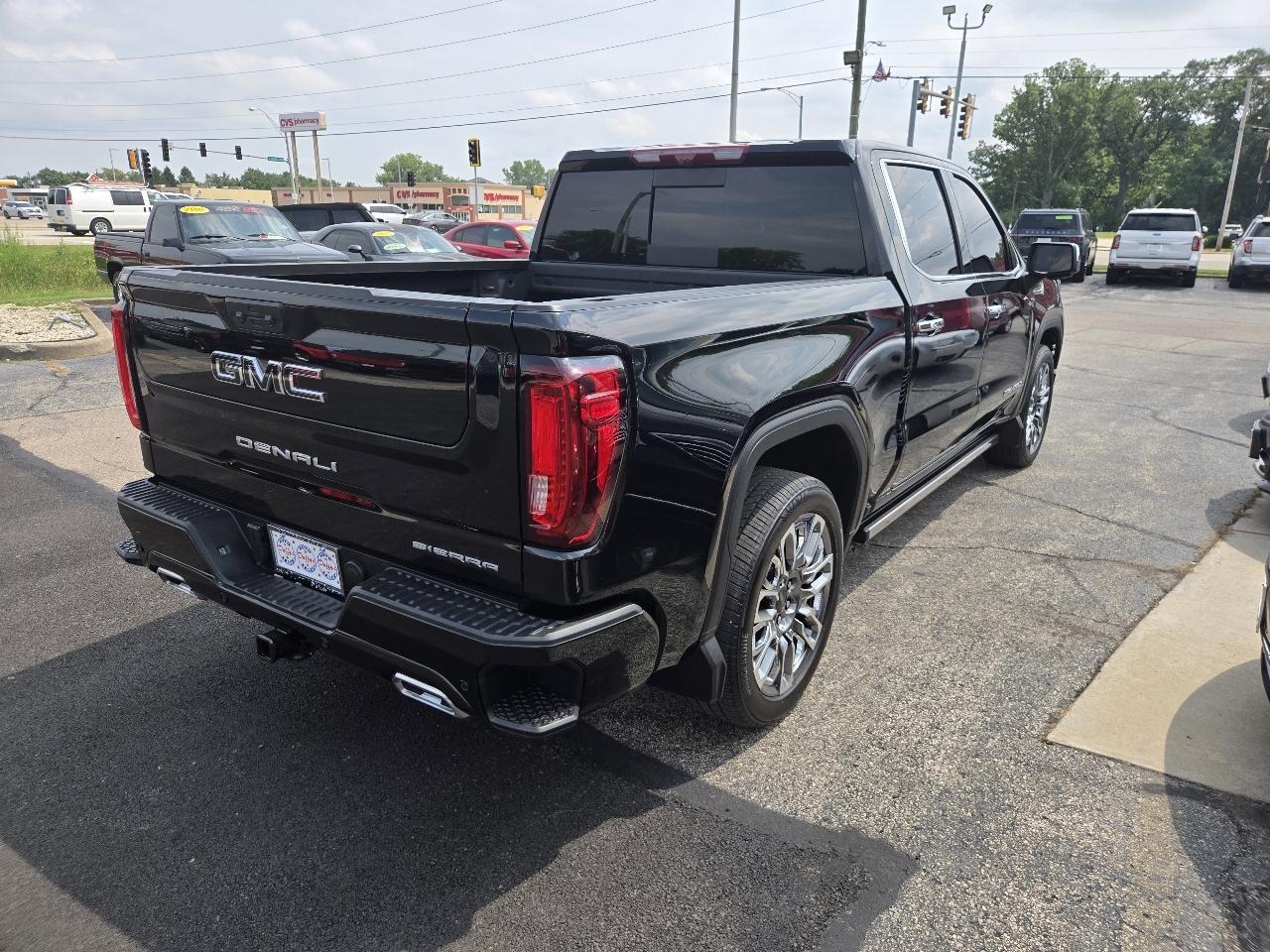 GMC Sierra 1500 4WD Crew Cab 147" Denali Ultimate 2025