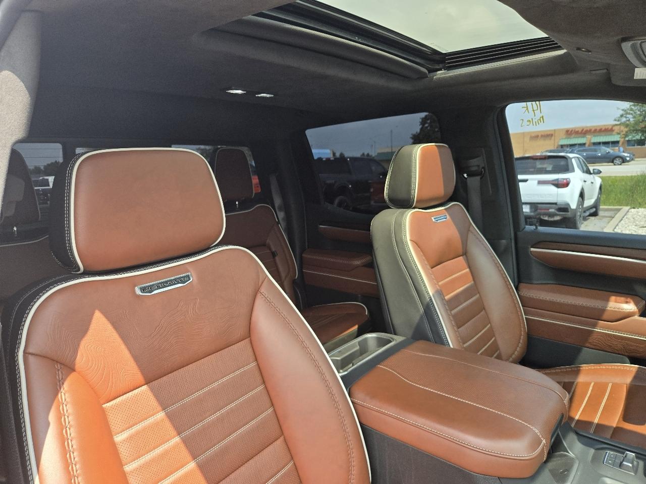 GMC Sierra 1500 4WD Crew Cab 147" Denali Ultimate 2025