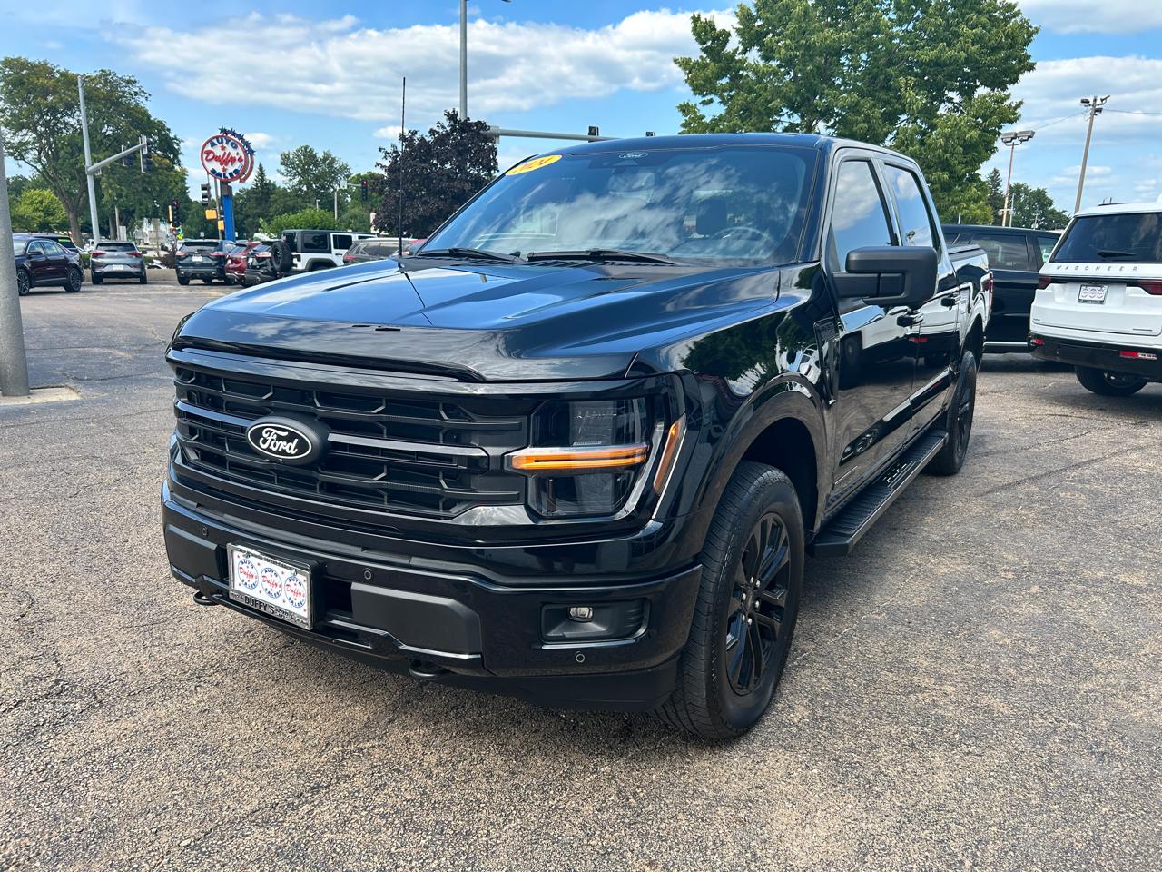 Ford F-150 XLT 4WD SuperCrew 5.5' Box 2024
