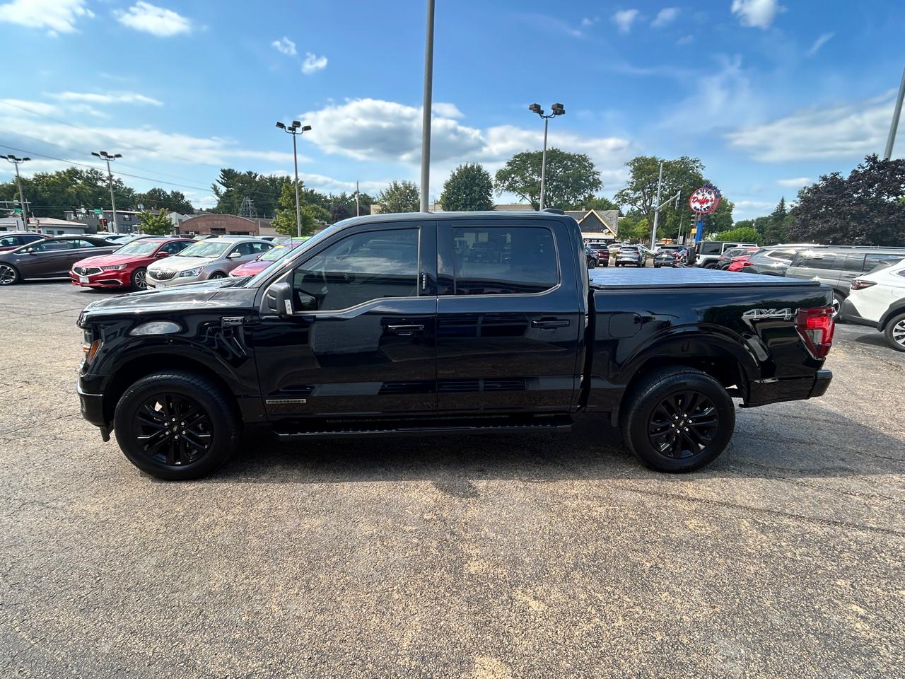 Ford F-150 XLT 4WD SuperCrew 5.5' Box 2024