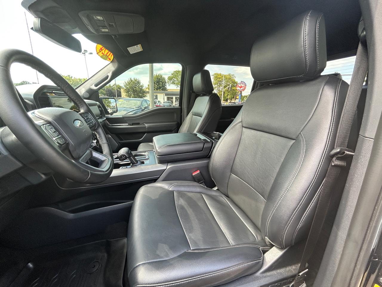 Ford F-150 XLT 4WD SuperCrew 5.5' Box 2024