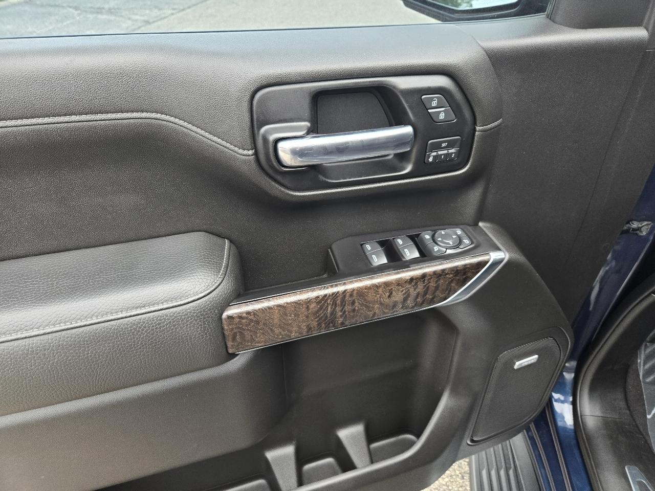 GMC Sierra 1500 4WD Crew Cab 147" Denali 2019